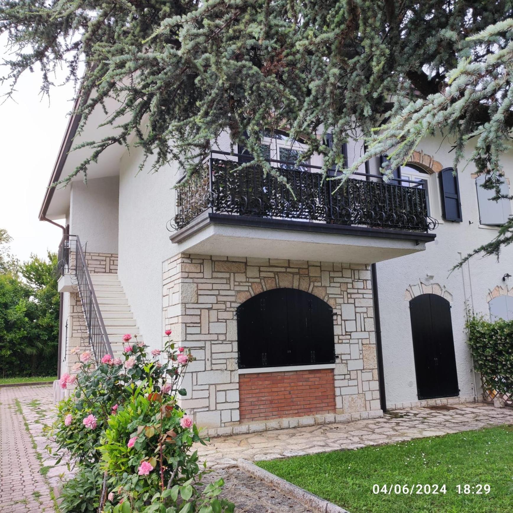 Il Capriccio Di Silvia Vila Sirmione Exterior foto